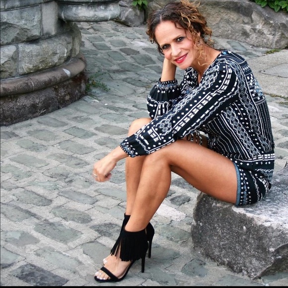 Meet your Posher, Janell - Picture 1 of 1